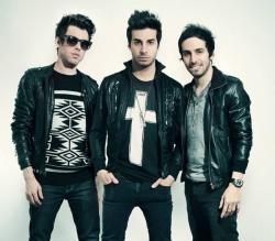 Cash Cash